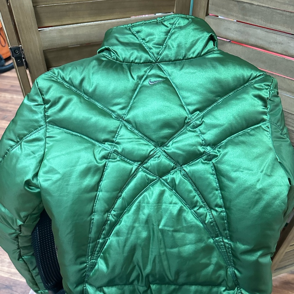Nike Down Puffer Jacket in brilliant metallic green size S